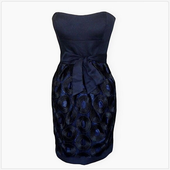 Cynthia Steffe Navy Blue wth Black Strapless Belted with Lace Skirt Dress Size 0 - Picture 1 of 4